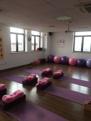 -爱尔乐美孕产瑜伽·普拉提