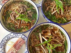 -镇南锅盖面馆(解放路店)