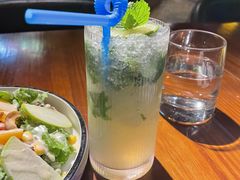 -MARU玛露音乐餐厅(前滩世贸店)
