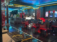 -屋有岛沉浸游戏旗舰店(中山公园店)