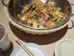 -拿渡麻辣香锅(世茂广场·工三店)
