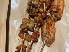-蚝哥花姐湛江烤生蚝(美丽湾市场店)
