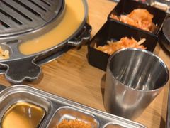 -青瓦炭韩潮烤肉(花园道店)