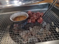 雪花肉粒-肉甲韩国木炭烤肉(新壹街1店)