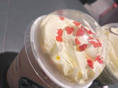 -星巴克臻选(深圳龙华红山天虹店)