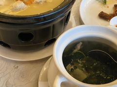 -荣誉海鲜酒楼(海湾店)