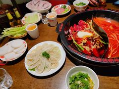 -牛市坎火锅(建设路店)