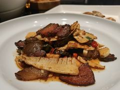 -凤凰湘语·海派湘菜(浦东旗舰店)