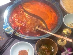 -吼堂老火锅(武汉 天地壹方南馆店)