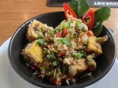 -Chom Cafe and Restaurant
