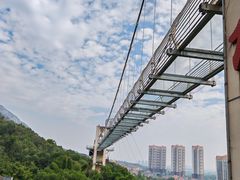 -客天下恐龙水晶玻璃桥