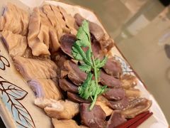 -沙龙酒家