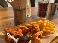 -必胜客(太白路店)