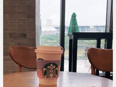 -星巴克(南宁民歌湖店)