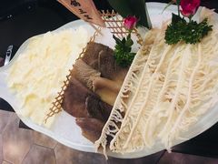 -左庭右院鲜牛肉火锅(南通CBD大有境店)