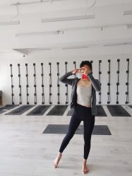 -OM瑜伽教练培训学院