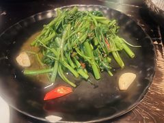 -泰莲庭·溪畔餐厅(雁栖湖店)