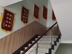 -瑞鹏宠物医院·内科·中兽医·骨科(苗圃店)