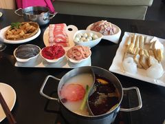 -小天鹅火锅·一线江景洪鼎旗舰店(洪崖洞店)