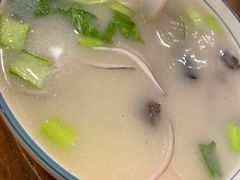 -清真·玛丽亚新疆菜主题餐厅(浙江中路店)
