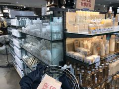 -MUJI无印良品(西湖银泰城店)