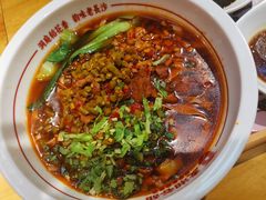 -呷佬·长沙手工米粉(金沙江路店)