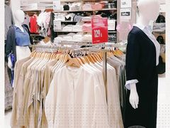 -优衣库(广州天河领展广场店)