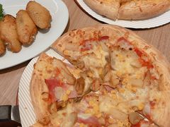 -必胜客(大宁路店)