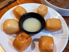 油炸小馒头-佬土鹅肠火锅(解放路店)