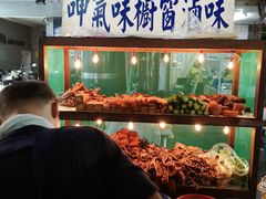 -六合夜市