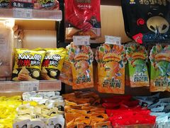 零售区-来伊份(田东路店)