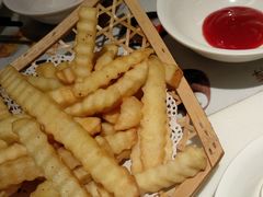 -新大咀港式茶餐厅(宝山万达店)
