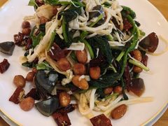 东北杂拌-鹤乡东北菜(崮山路店)