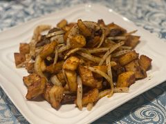 馕丁炒烤肉-巴扎美食·新疆菜·西域歌舞表演餐厅(新疆大厦店)