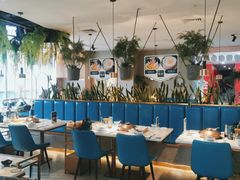 大堂-三个椰子·现砍椰子鸡(金源CBD店)