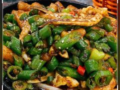 铁板鱿鱼须-八张桌子(老店)