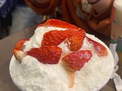 草莓纷纷雪-糖纸甜品(印象城店)