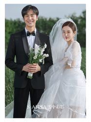 -雪中彩影婚纱摄影·微光艺术中心