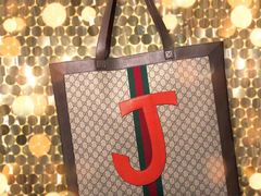 -Gucci(重庆IFS店)