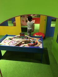 -塔塔王国·主题儿童游乐园(奥城商业广场店)