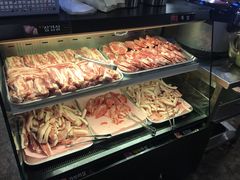-江南猪肉商会无限续吃(弘大店)