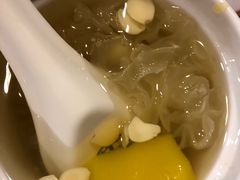 南北杏雪儿炖木瓜-添好运点心专门店(中环IFC店)