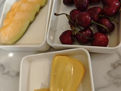 -涨巢·潮玩水疗局