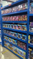 -逝水玩具折扣店
