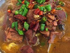 -鲁班小馆(政四街店)