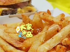 炸薯条-Grinder 绞肉机汉堡(武定路店)