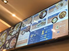 -海盗虾饭·剥好的小龙虾饭(SOHO尚都店)