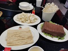 -蛙蛙叫干锅年代(常熟二店)