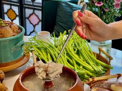 -怡得饭庄·30年老店·宋大妈昆明菜