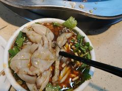-火辣辣美蛙鱼头自助火锅(仁和路店)